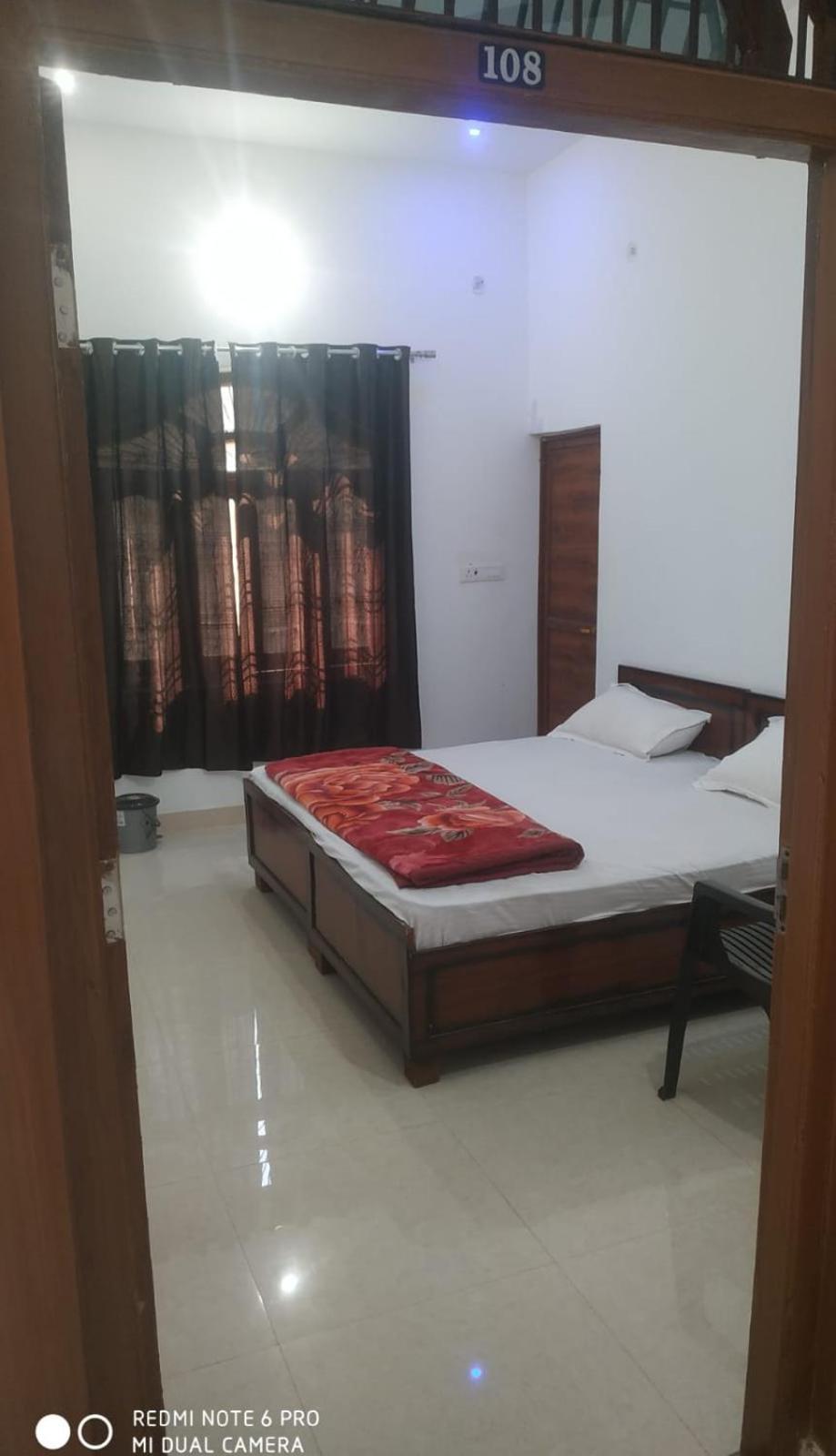 Shree Ram Guest House Near Ram Mandir Ayodhya Exteriér fotografie